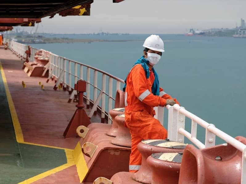 Global maritime industry publishes new guide to protect seafarers and shipowners from the pandemic